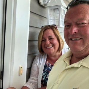 Meet your Posher, Ellen